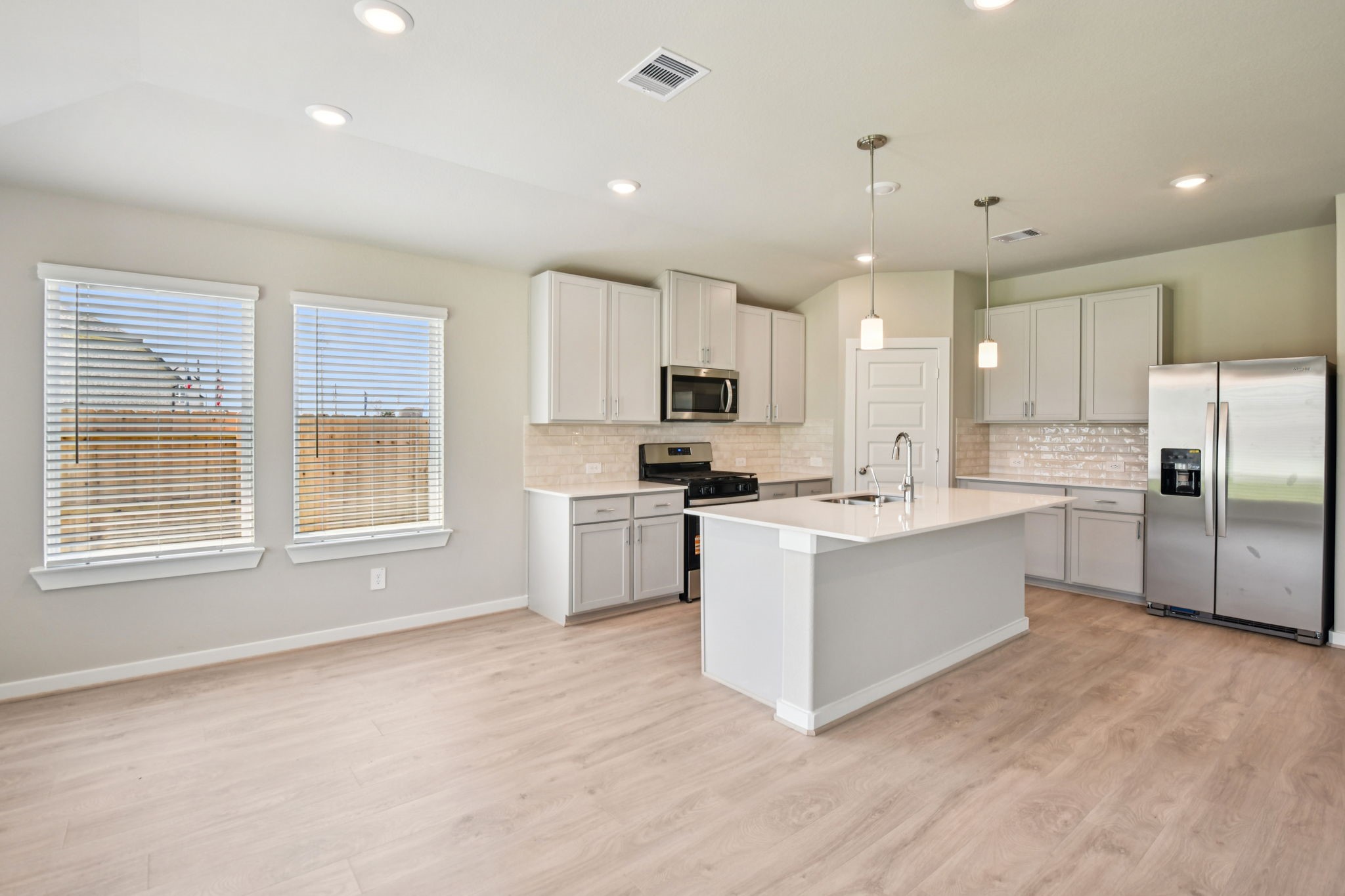 2102 Rawls Ranch Conroe, TX 77301 - Photo 9 of 42