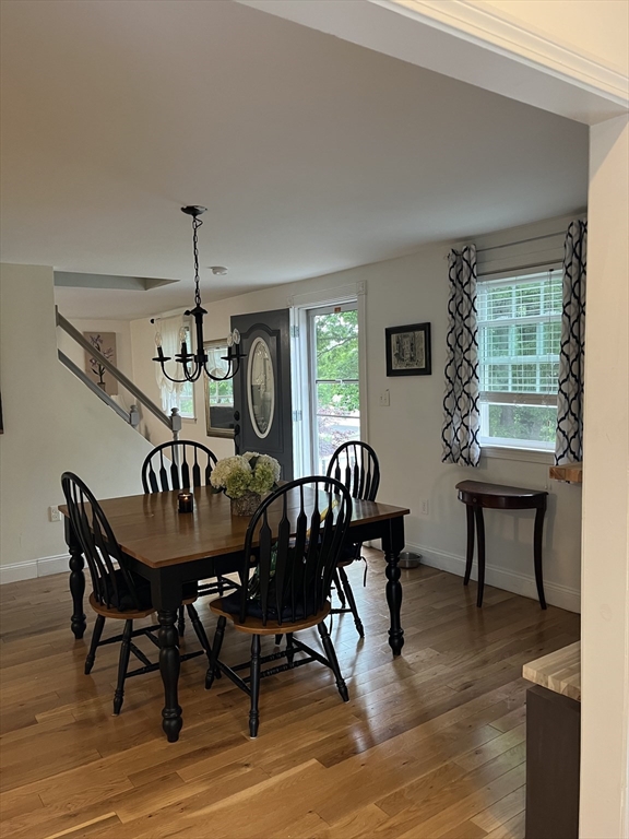 4 Robin Road Billerica, MA 01821 - Photo 10 of 15
