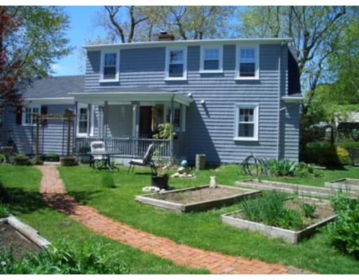 136 Pearse Road Swansea, MA 02777 - Photo 24 of 26 Gallery Image 24