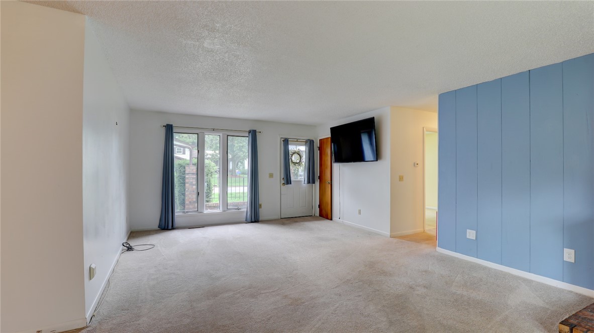 3645 North Meadowlark Drive Decatur, IL 62526 - Photo 7 of 26