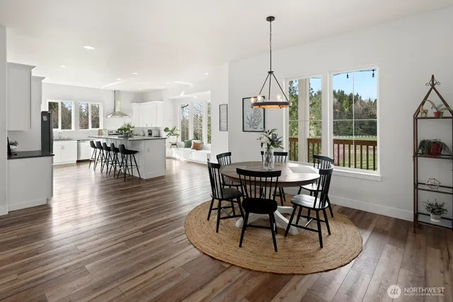 $1,390,000 | 15403 127th Avenue Southeast, Snohomish, WA 98290