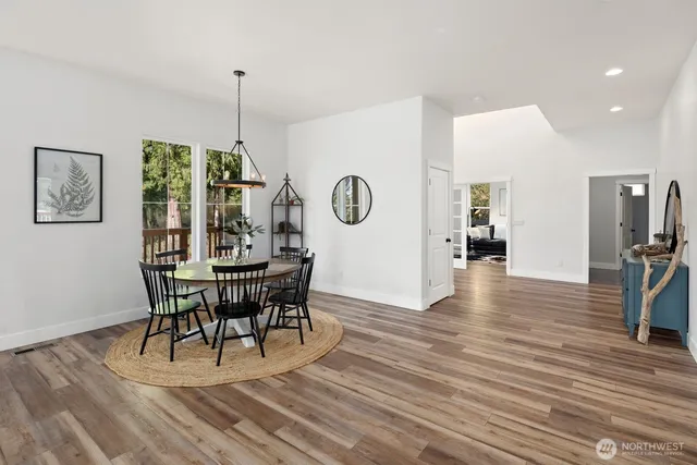 $1,390,000 | 15403 127th Avenue Southeast, Snohomish, WA 98290