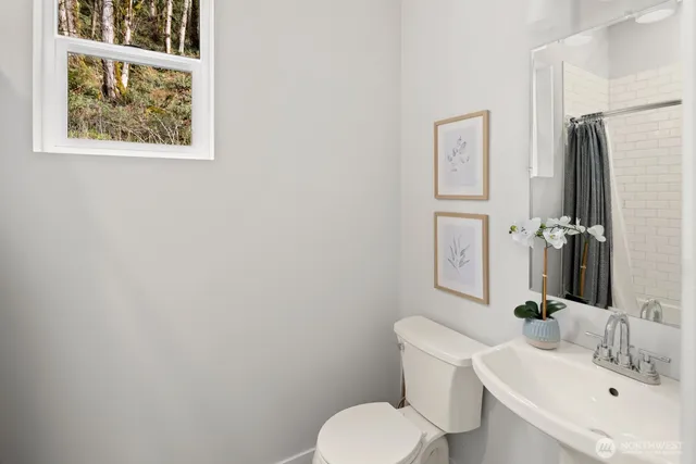 $1,390,000 | 15403 127th Avenue Southeast, Snohomish, WA 98290