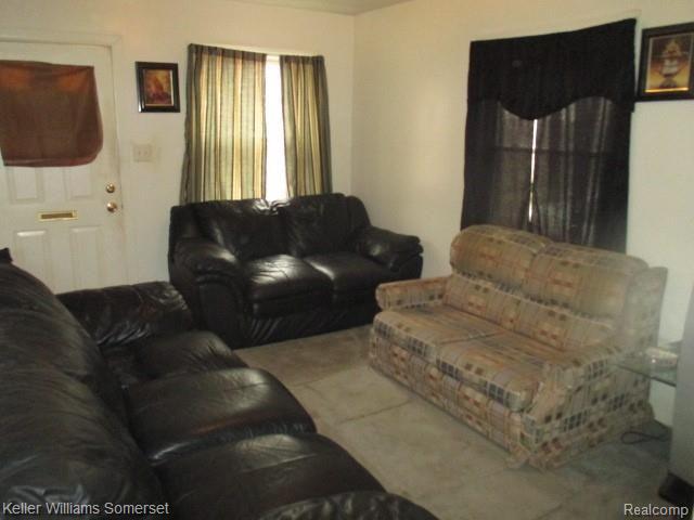 15145 Evergreen Road Detroit, MI 48223 - Photo 8 of 41