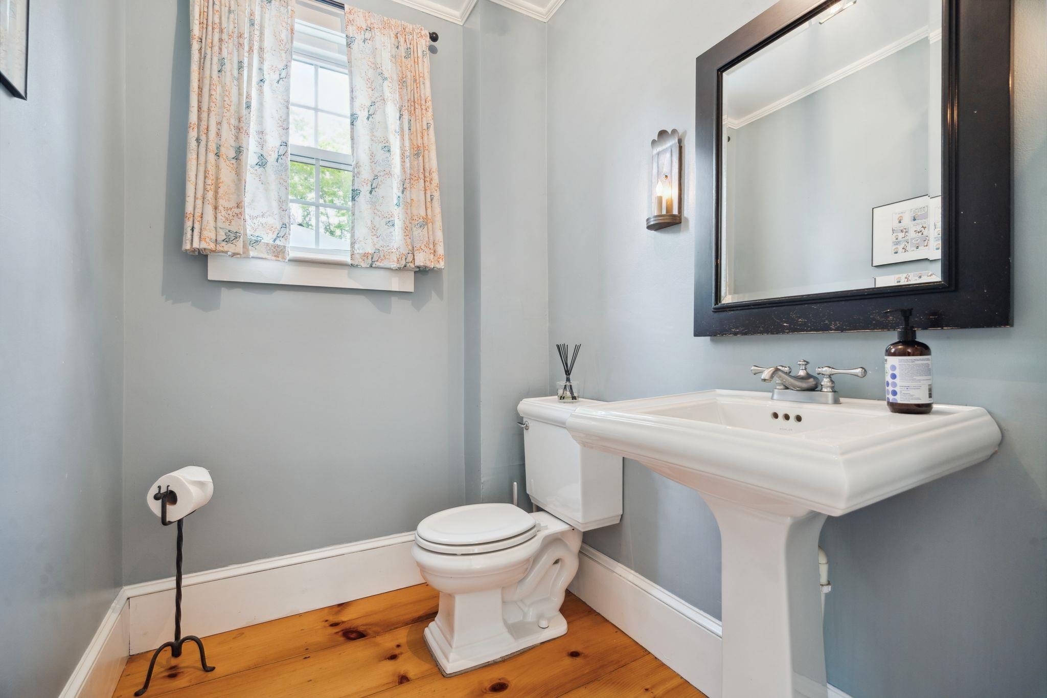 136 Main Street Francestown, NH 03043 - Photo 30 of 38