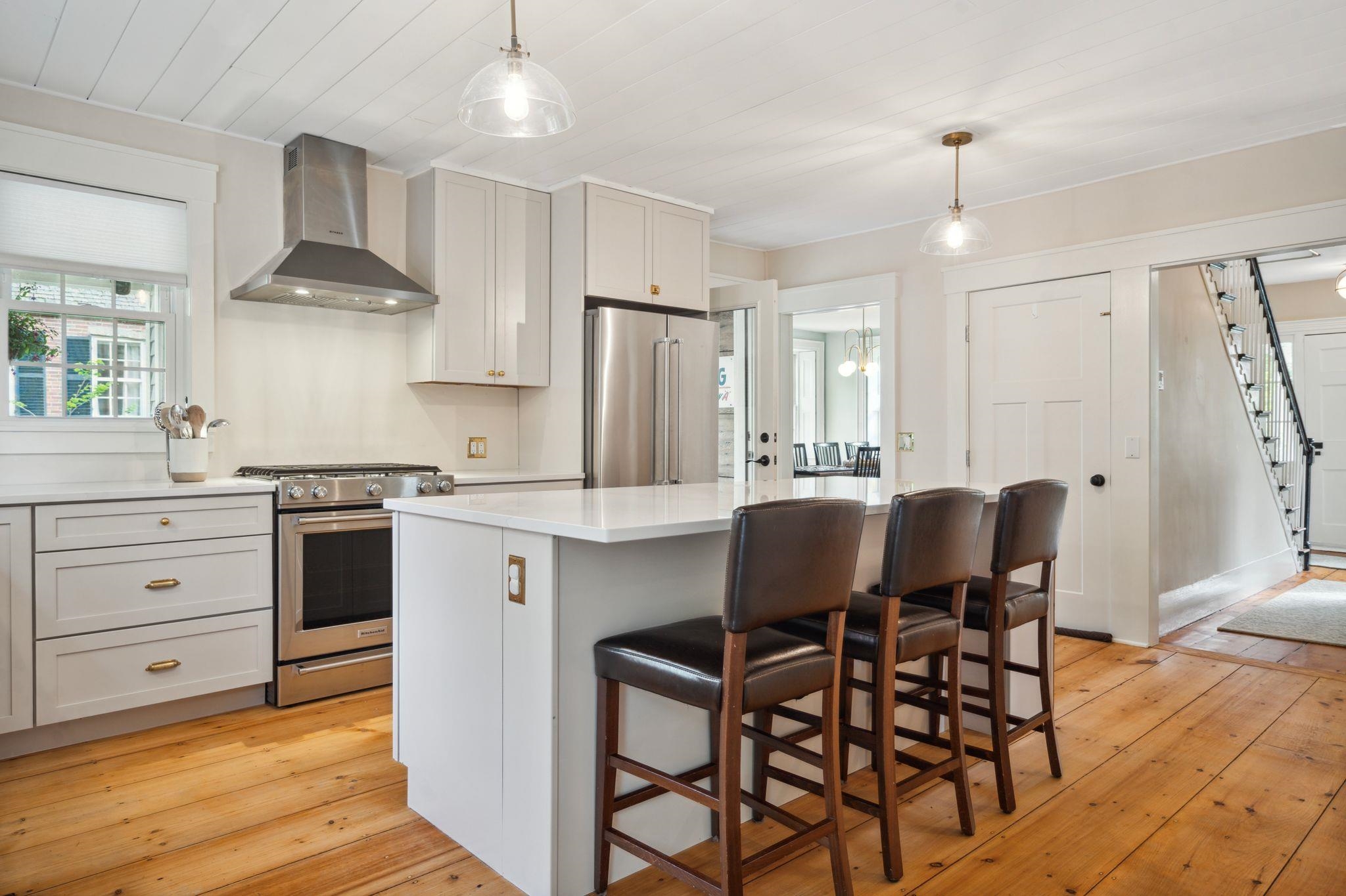 136 Main Street Francestown, NH 03043 - Photo 8 of 38