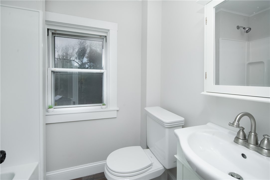 51 Salisbury Avenue North Kingstown, RI 02852 - Photo 23 of 27