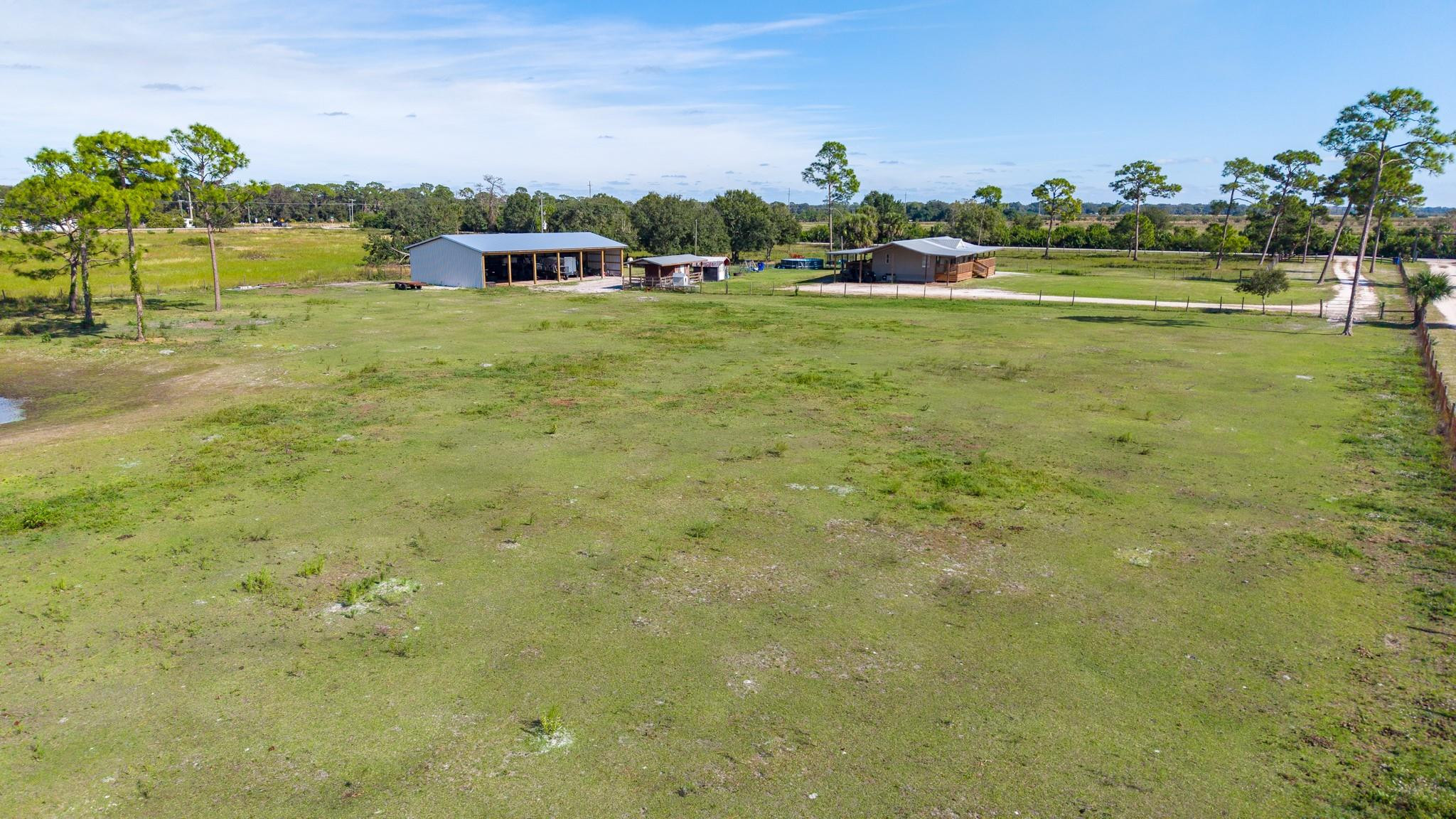 1075 Southwest Rucks Dairy Road Okeechobee, FL 34974 - Photo 13 of 49 Photo 13