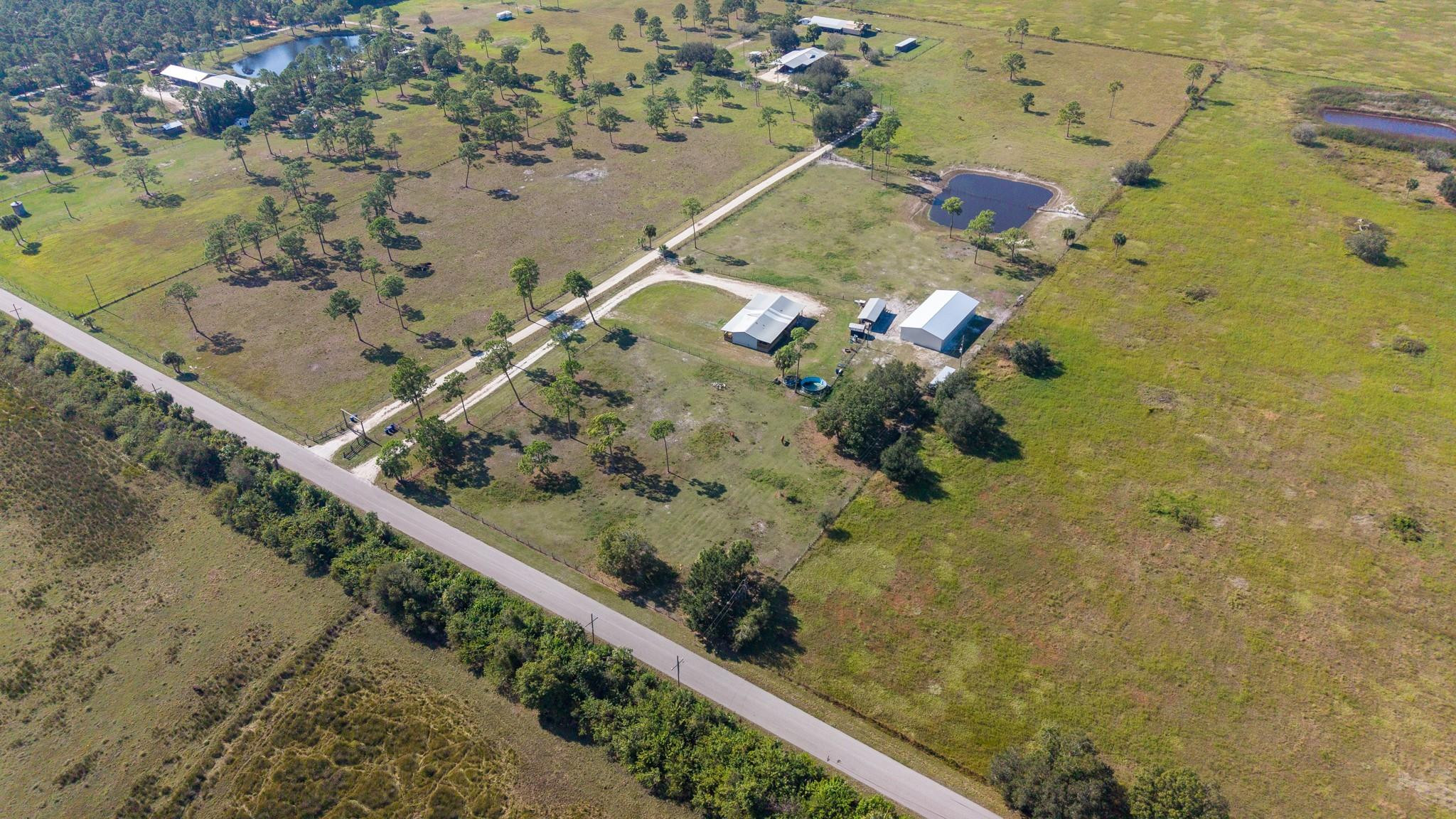 1075 Southwest Rucks Dairy Road Okeechobee, FL 34974 - Photo 17 of 49 Photo 17
