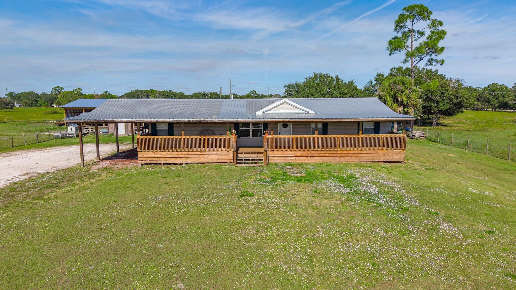 1075 Southwest Rucks Dairy Road Okeechobee, FL 34974 - Photo 8 of 49 Photo 8