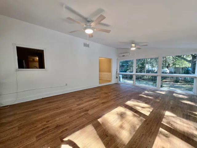 $3,300 | 1269 Center Lake Drive, Mount Pleasant, SC 29464