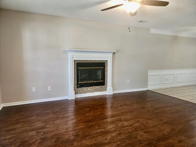 $3,300 | 1269 Center Lake Drive, Mount Pleasant, SC 29464