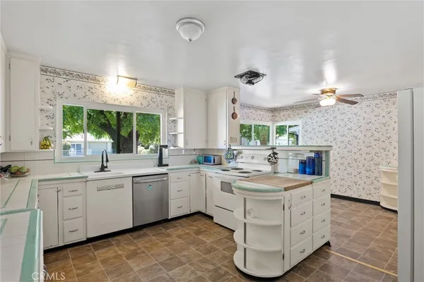 $375,000 | 159 South Shasta Street, Willows, CA 95988