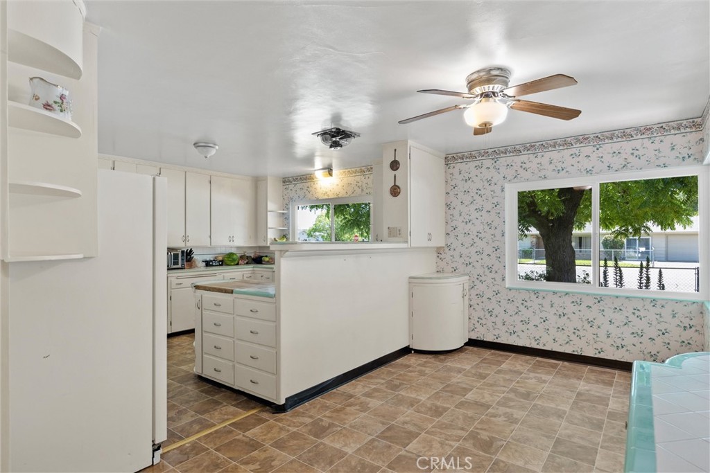 159 South Shasta Street Willows, CA 95988 - Photo 19 of 68