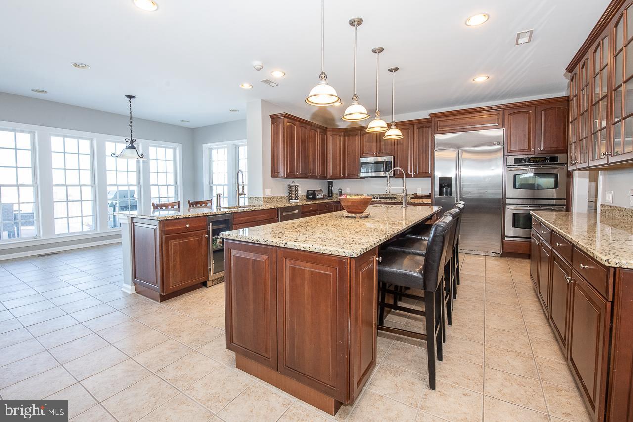 34 Hollow Drive Malvern, PA 19355 - Photo 20 of 54 Oversized "Morning Room" adjacent to the kitchen!
