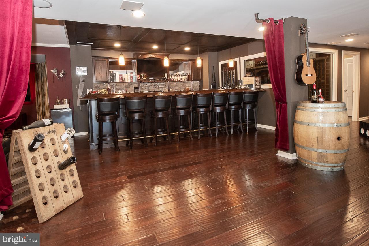 34 Hollow Drive Malvern, PA 19355 - Photo 44 of 54 Libation Station!