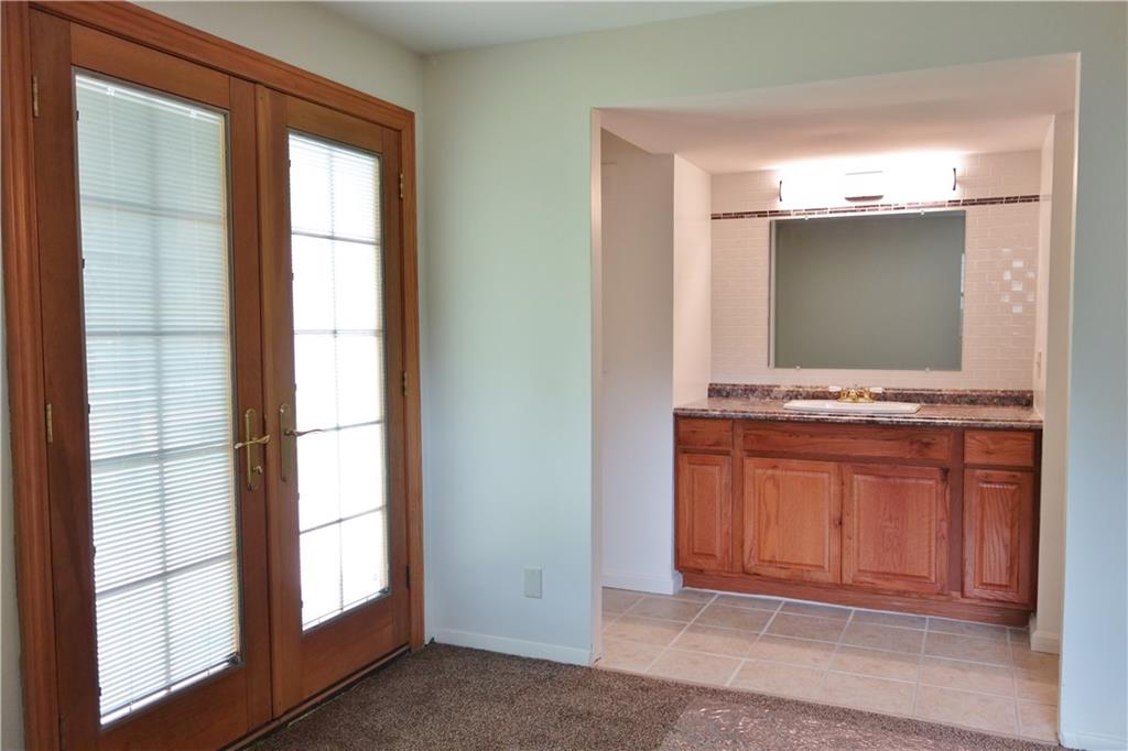 1744 Westlane Road Indianapolis, IN 46260 - Photo 11 of 24 Gallery Image 11