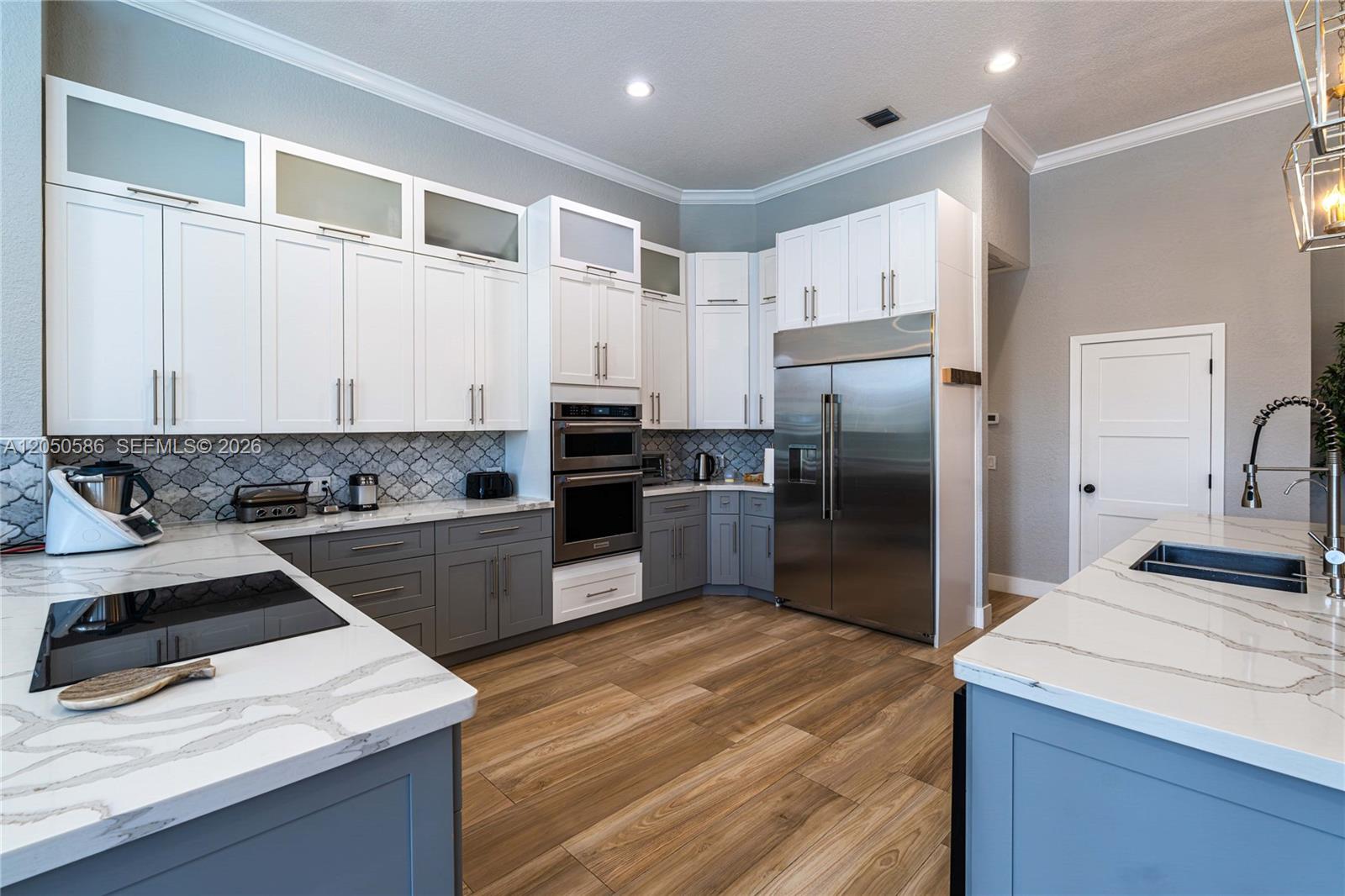 3855 Oak Ridge Circle Weston, FL 33331 - Photo 15 of 58