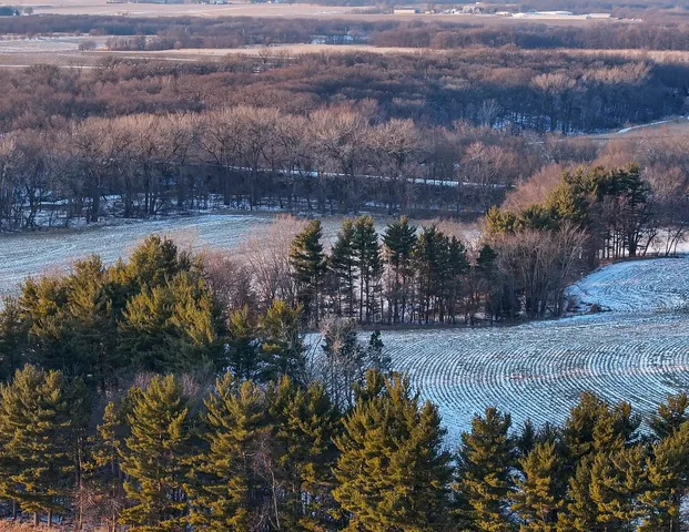 $2,030,520 | 0 Highway 24, Secor, IL 61771