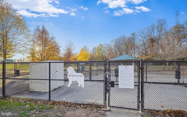 $999,999 | 1105 Pleasant Circle, Rockville, MD 20850