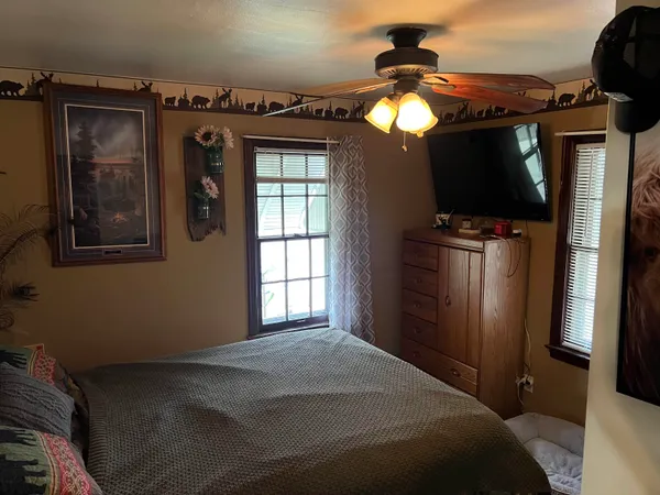 $179,900 | 127 Garfield Avenue, Clintonville, WI 54929