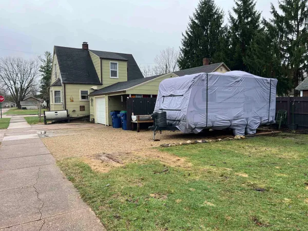 $179,900 | 127 Garfield Avenue, Clintonville, WI 54929