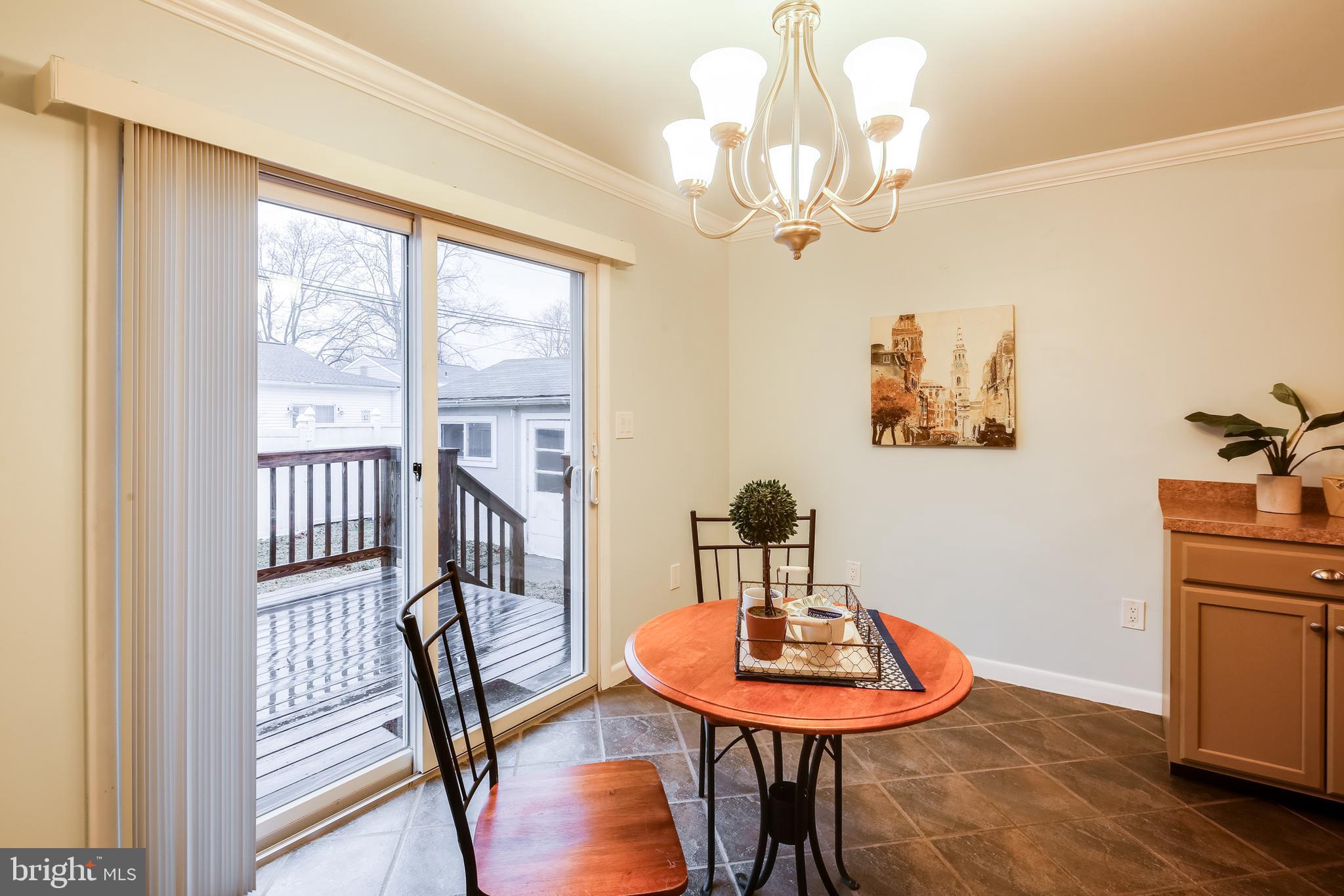 8255 Bullneck Road Baltimore, MD 21222 - Photo 14 of 29 Intimate Dining Area off Kitchen.