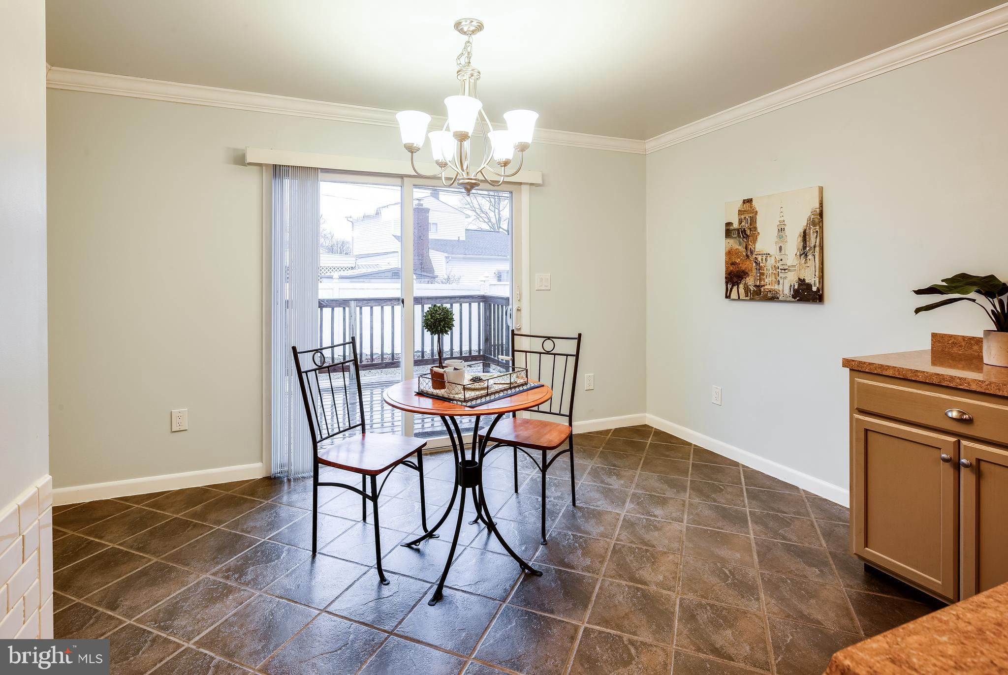 8255 Bullneck Road Baltimore, MD 21222 - Photo 5 of 29 Spacious dining room off kitchen
