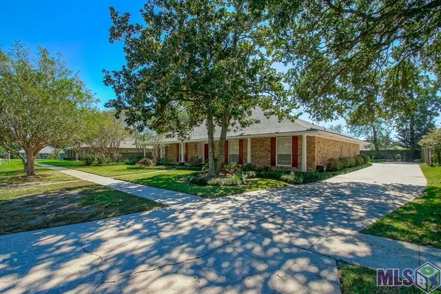 $425,000 | 9132 Tallyho Avenue, Baton Rouge, LA 70806