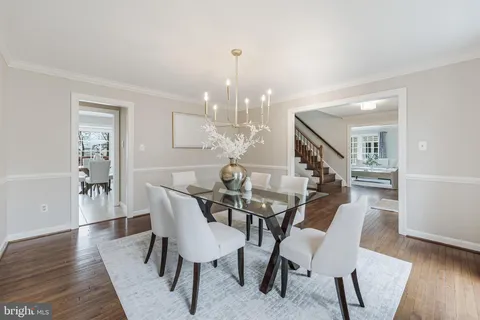 $1,290,000 | 4715 Lewis Woods Court, Chantilly, VA 20151
