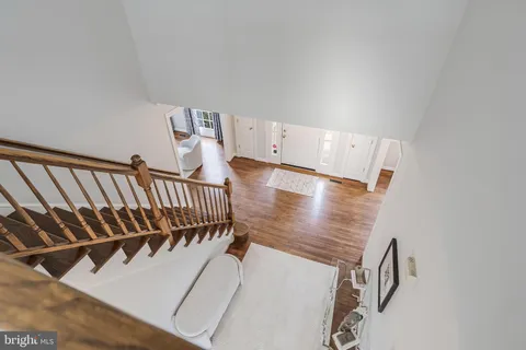 $1,290,000 | 4715 Lewis Woods Court, Chantilly, VA 20151