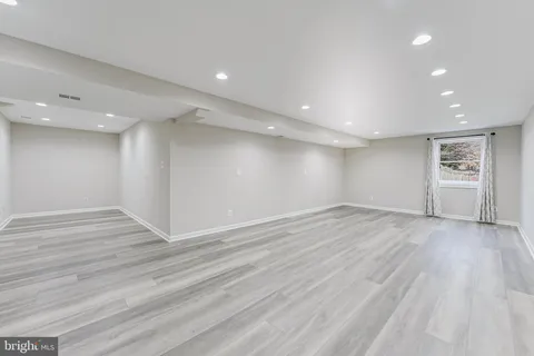 $1,290,000 | 4715 Lewis Woods Court, Chantilly, VA 20151