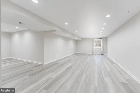 $1,290,000 | 4715 Lewis Woods Court, Chantilly, VA 20151