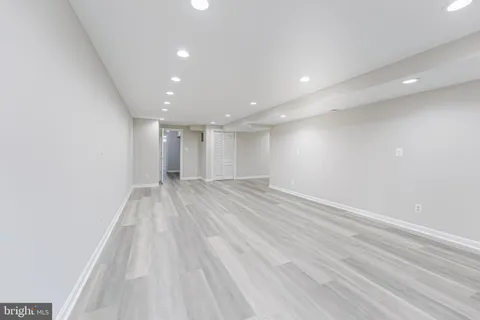 $1,290,000 | 4715 Lewis Woods Court, Chantilly, VA 20151