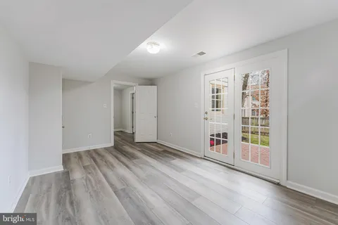 $1,290,000 | 4715 Lewis Woods Court, Chantilly, VA 20151