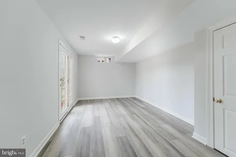 $1,290,000 | 4715 Lewis Woods Court, Chantilly, VA 20151