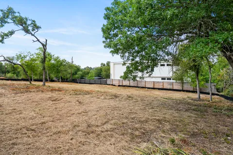 $975,000 | 6300 Forest Hills Drive, Austin, TX 78746