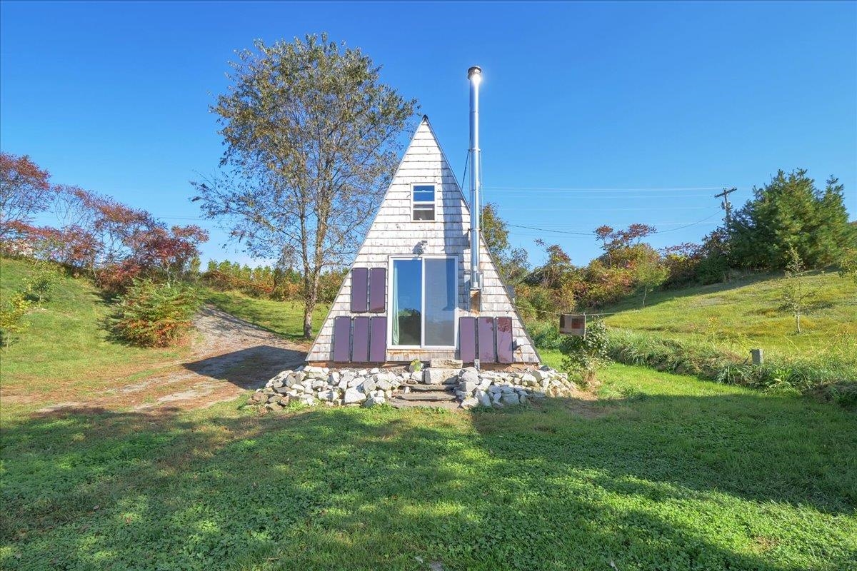 12 Cemetery Hill Road Randolph, VT 05061 - Photo 2 of 35