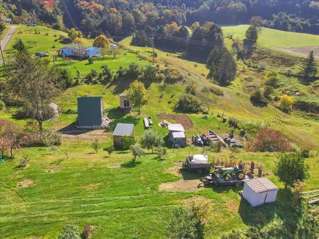 $199,000 | 12 Cemetery Hill Road, Randolph, VT 05061