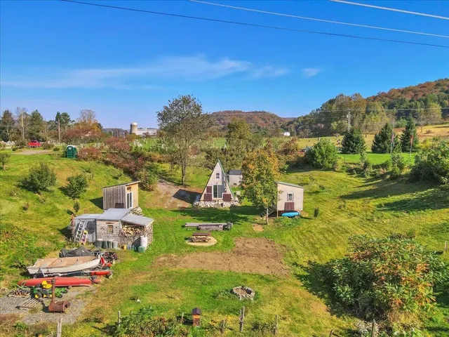 $199,000 | 12 Cemetery Hill Road, Randolph, VT 05061