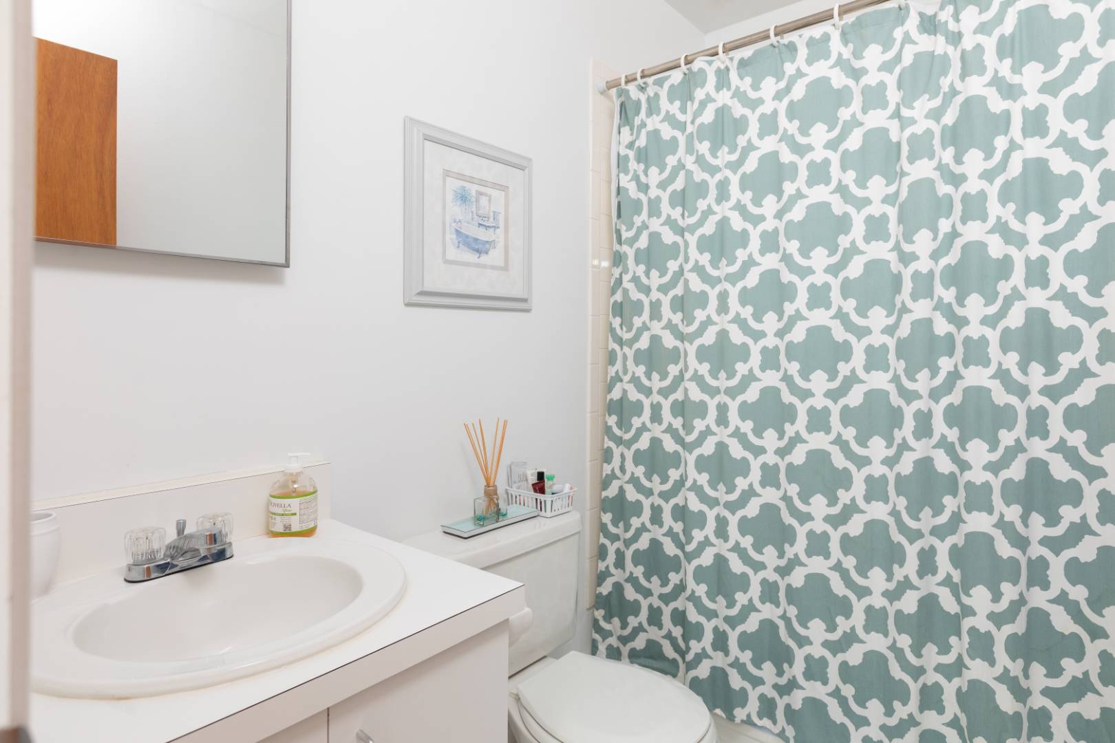 15 North Quarter Road Westhampton, NY 11977 - Photo 15 of 20 a bathroom with a sink and a toilet