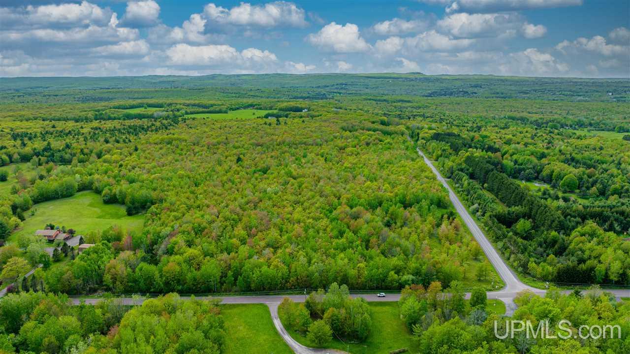 2 Boundary Road Chassell, MI 49916 - Photo 16 of 77