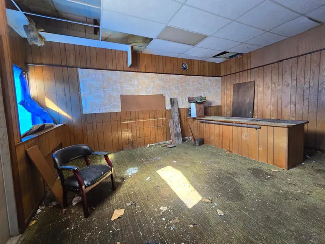 $1 | 102 Main Street North, Canton, MN 55922