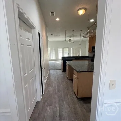 $2,700 | 568 Marsh View Drive, Richmond Hill, GA 31324