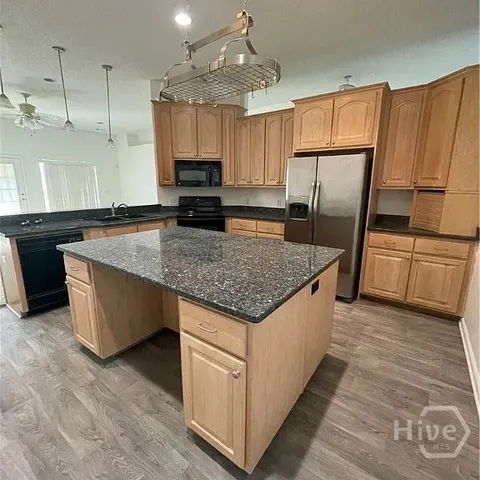 $2,700 | 568 Marsh View Drive, Richmond Hill, GA 31324