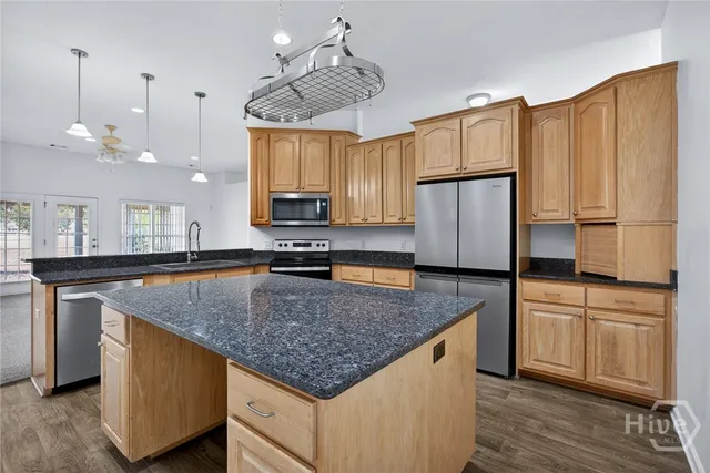 $2,700 | 568 Marsh View Drive, Richmond Hill, GA 31324