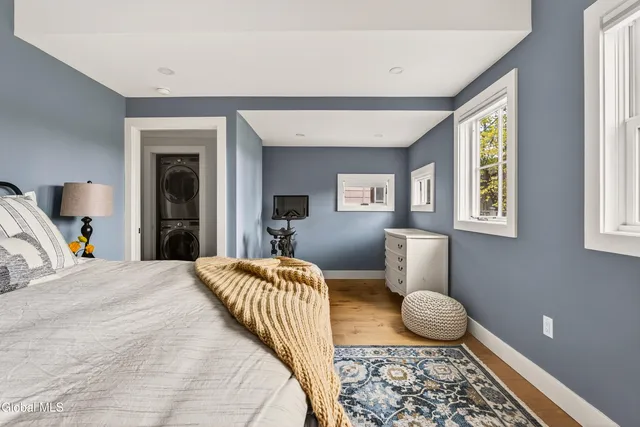 $789,000 | 19 8th Street, Hudson, NY 12534