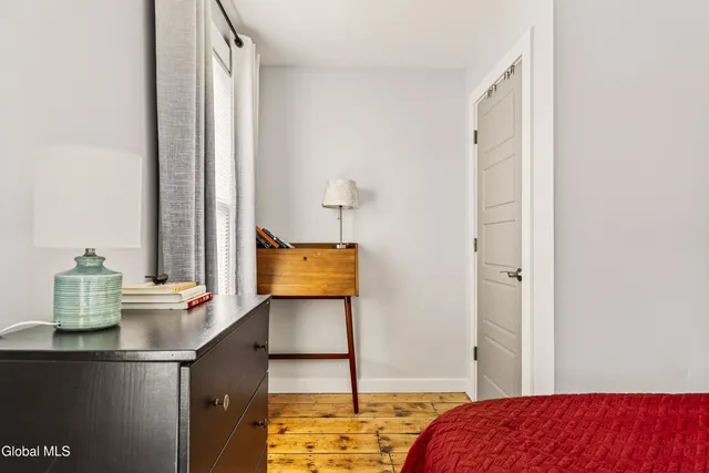 $789,000 | 19 8th Street, Hudson, NY 12534