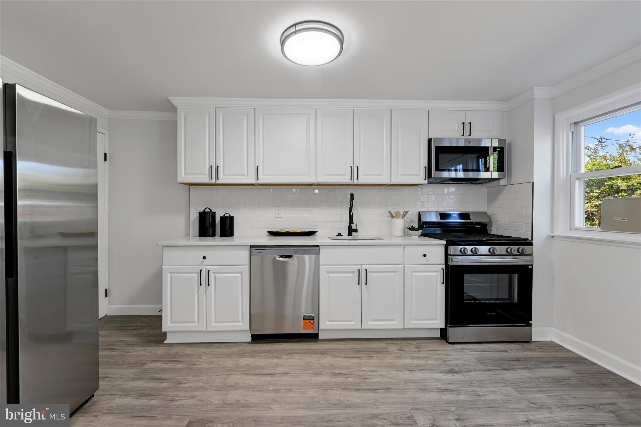 5422 Bucknell Road Baltimore, MD 21206 - Photo 12 of 28