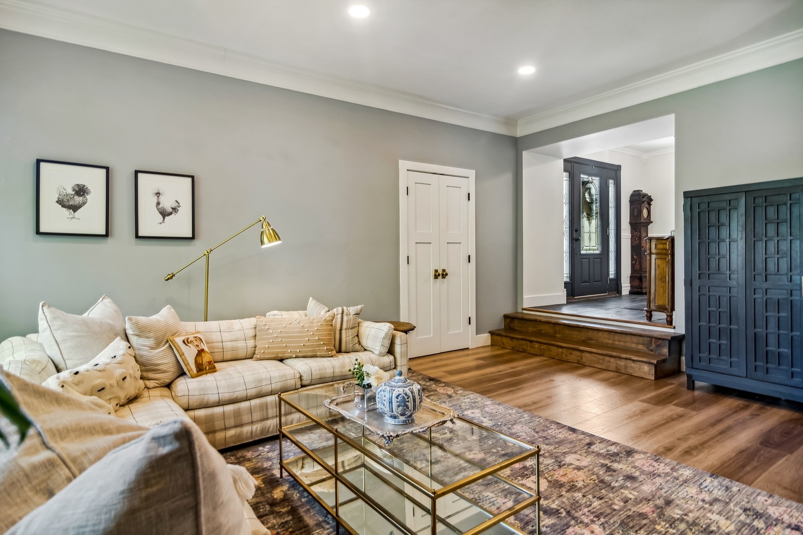 8713 Gardner Road Fox River Grove, IL 60021 - Photo 9 of 25 a living room with furniture and wooden floor